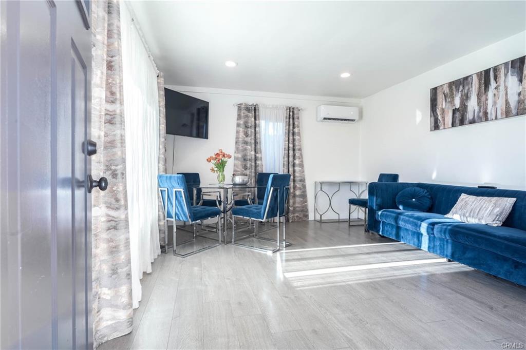 7500 RADFORD AVE NORTH HOLLYWOOD, CA