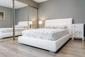 5325 Newcastle Ave #313 Encino, CA