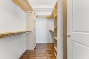 4550 Coldwater Canyon, #303. Studio City, CA 91604