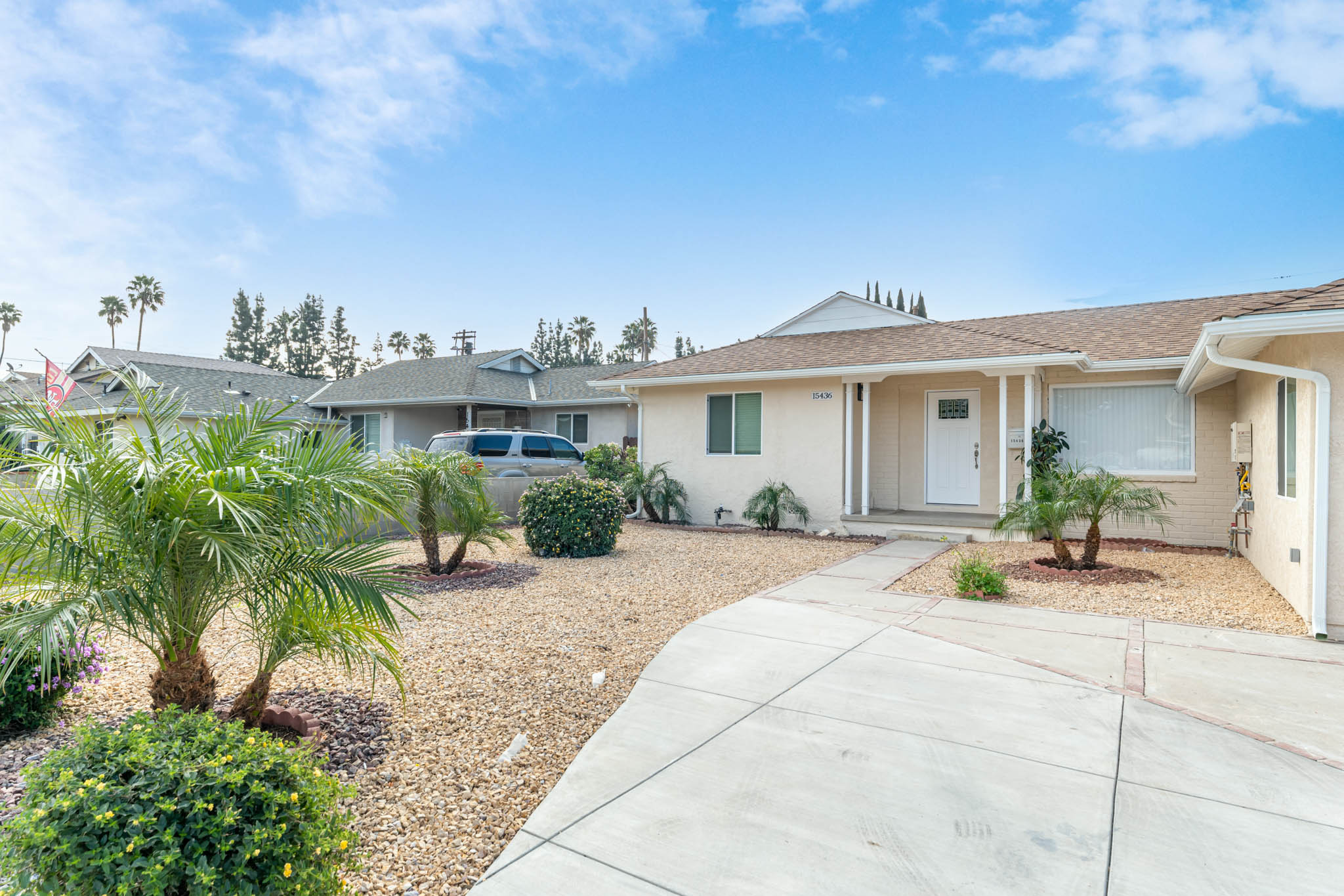 15436 Mayall St. North Hills, CA